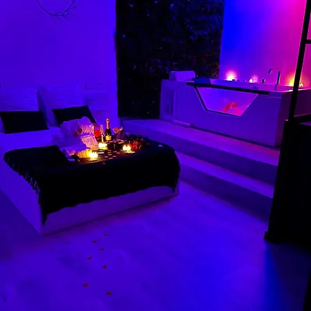 Apartman In The Avec Jacuzzi Privatif - Hyper Centre *