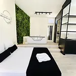 Апартаменты In The Avec Jacuzzi Privatif - Hyper Centre