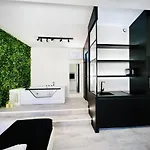 Апартаменты In The Avec Jacuzzi Privatif - Hyper Centre Монпелье