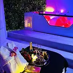 Апартаменты In The Avec Jacuzzi Privatif - Hyper Centre Монпелье
