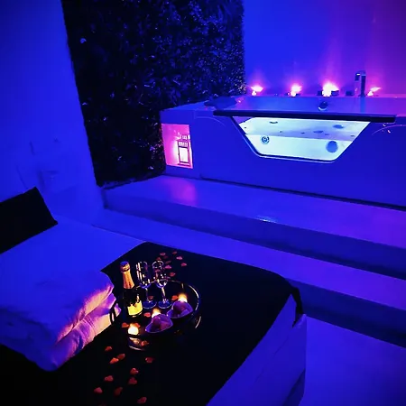 In The Avec Jacuzzi Privatif - Hyper Centre Apartmán Montpellier